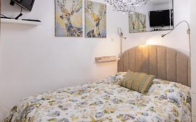 Lovehome Apartment